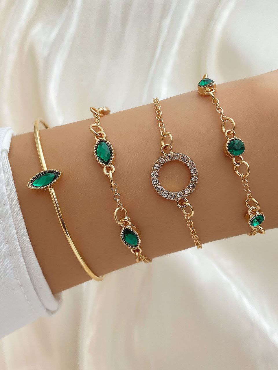 4Pcs Green stone Bracelet Set