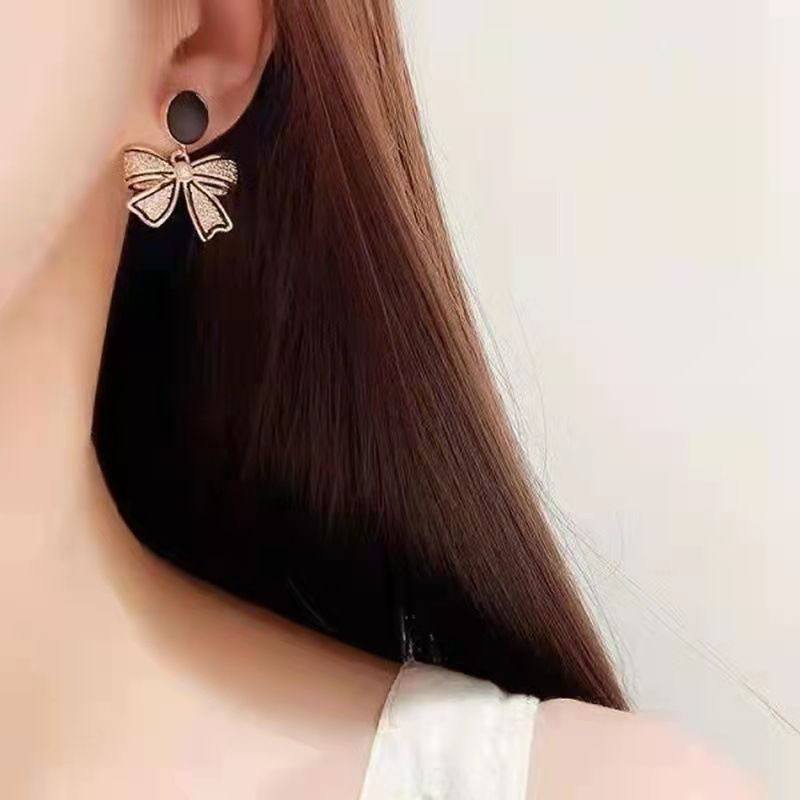 Korean Black Bow Earrings 🖤_img_2