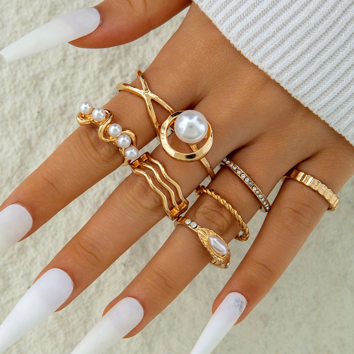 8Pcs Golden Pearl Ring Set