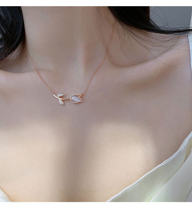 Beautiful tulip neckless pendant 🌷_img_0