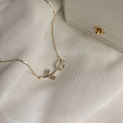 Beautiful tulip neckless pendant 🌷_img_8