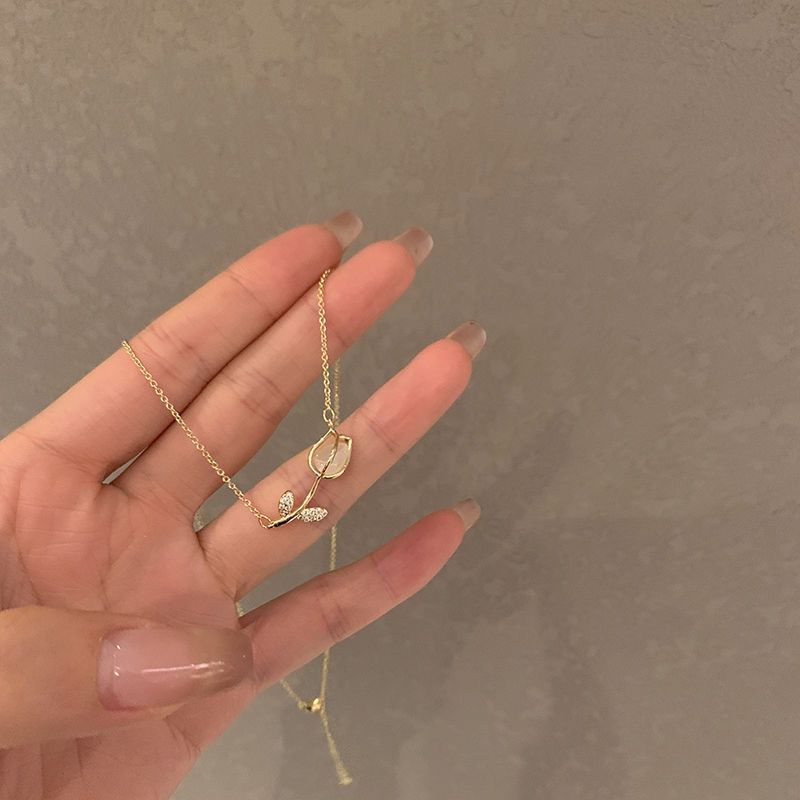 Beautiful tulip neckless pendant 🌷_img_4