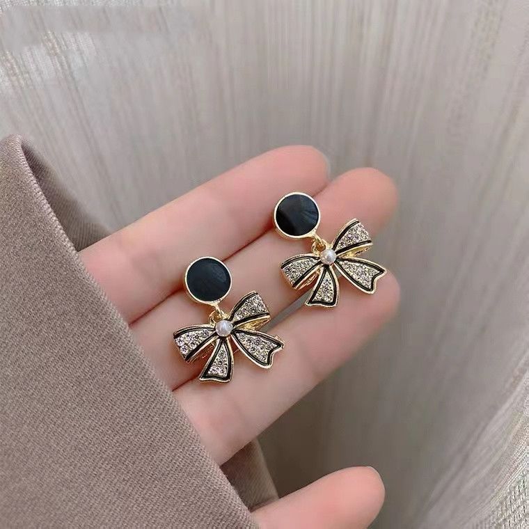 Korean Black Bow Earrings 🖤_img_1
