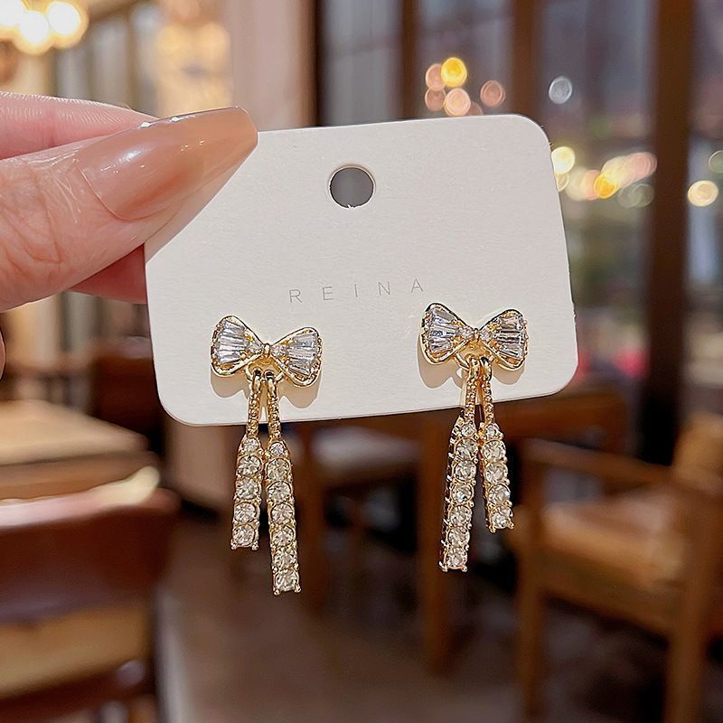 Cute bow stone earrings ✨_img_1