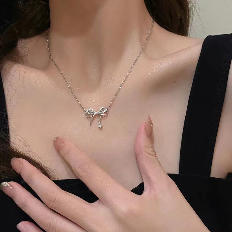 Elegant bow stone pendant 🎀_img_5