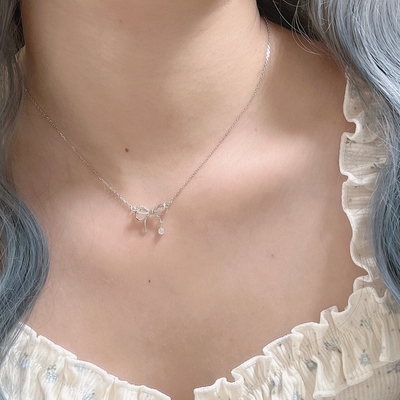 Elegant bow stone pendant 🎀_img_1