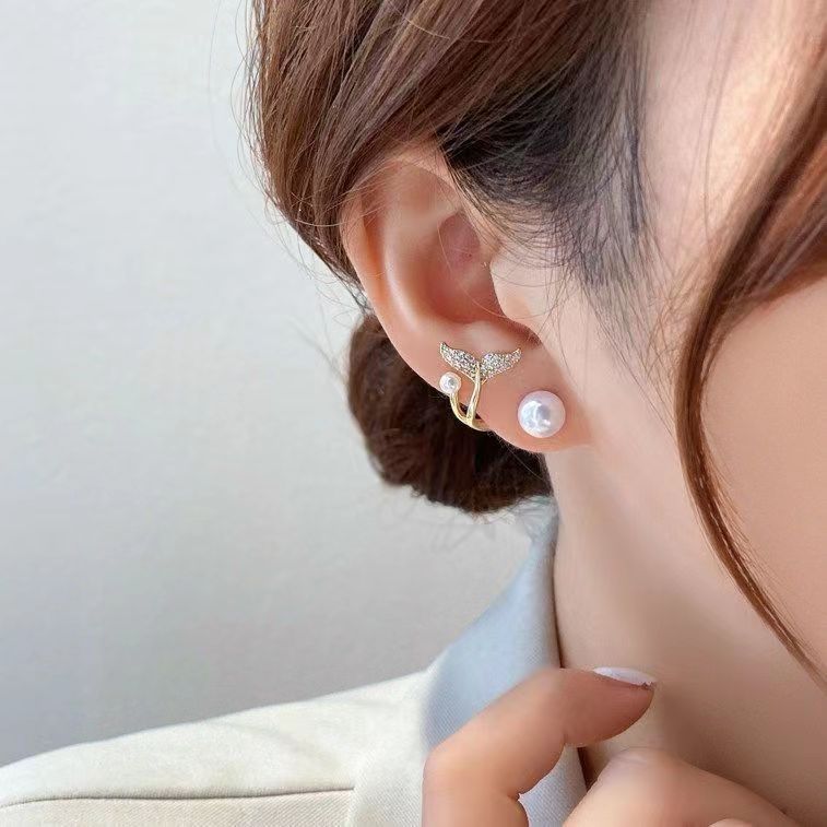 Cristal fish tails earrings_img_2