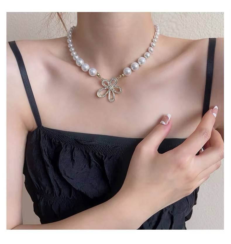 Camellia Pearls Flower Long Necklace