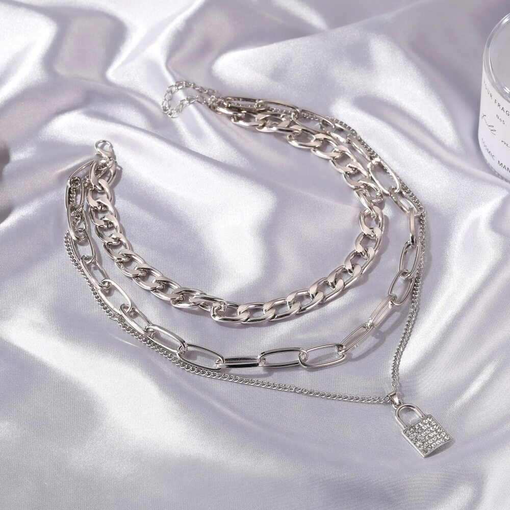 3 layer gorgeous lock pendant