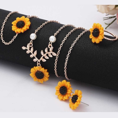4Pcs/Set Sunflower Pendant, Stud Earrings, Ring, Bracelet_img_2