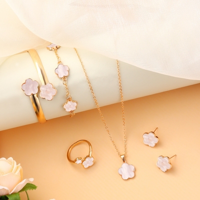 5Pcs Five Leaf Clover Design Jewelry Set includes Bracelet, Earrings, Kara, Necklace & Ring_img_4
