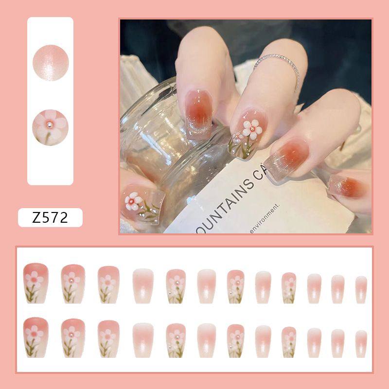 fake nails_img_1