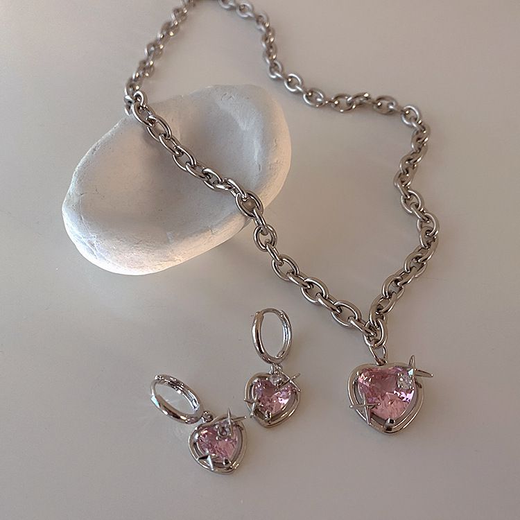 pink heart shape diamond cut pendant and earring set_img_0